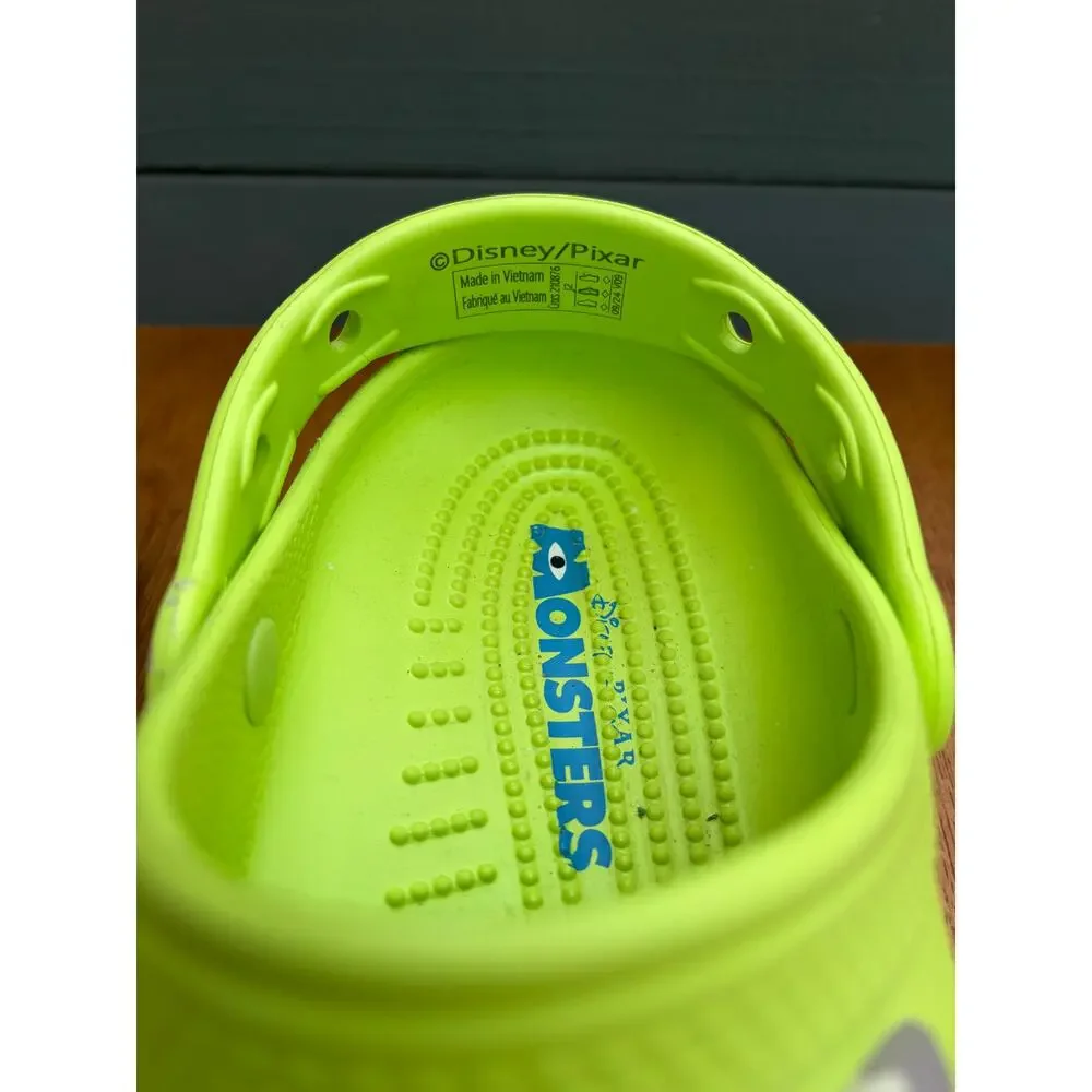 Crocs Disney Pixar Monsters Inc Mike Wazowski Clogs Kids J2 Lime Green Glow